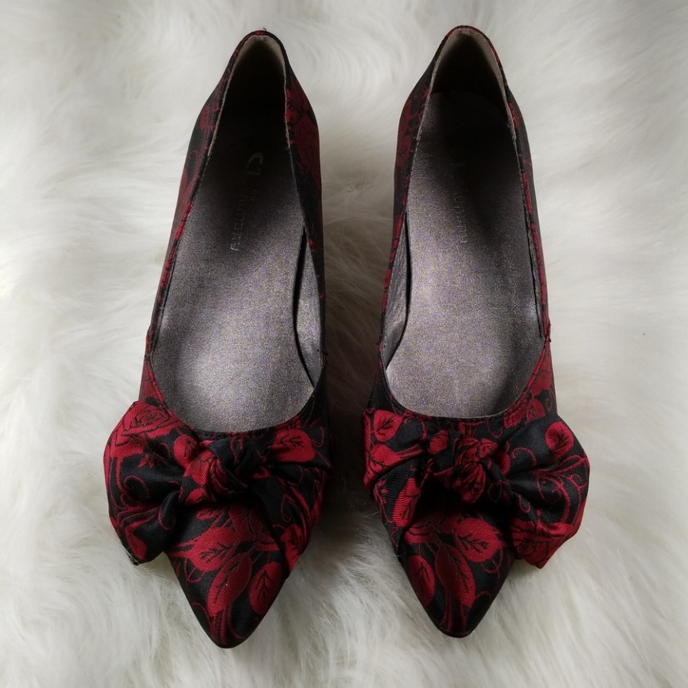 *SALE* Red & Black Floral Pattern Heels with Bow